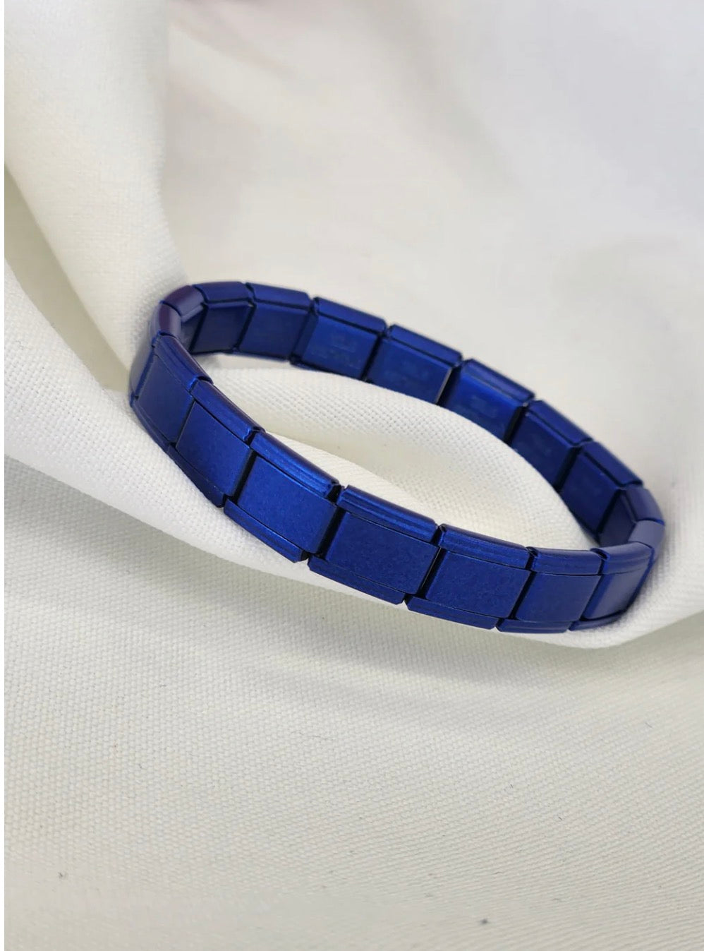 Pulsera azul italiana