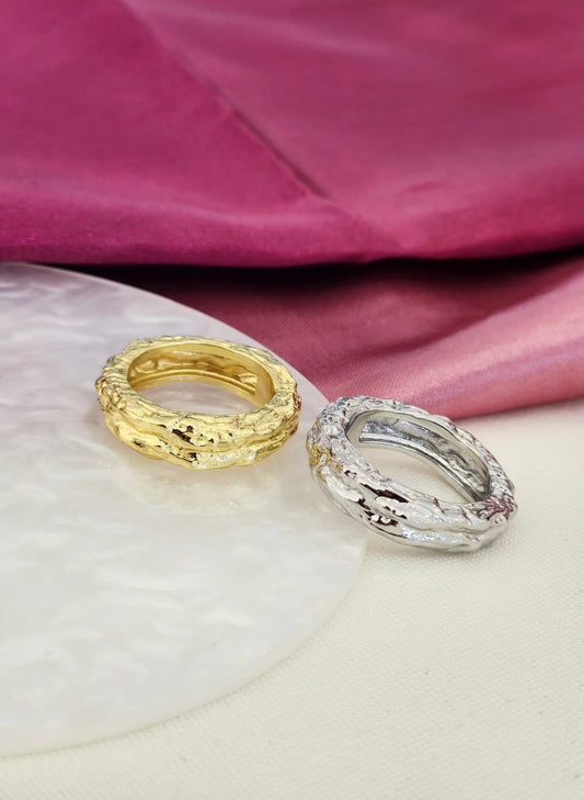 Anillo relieves irregulares