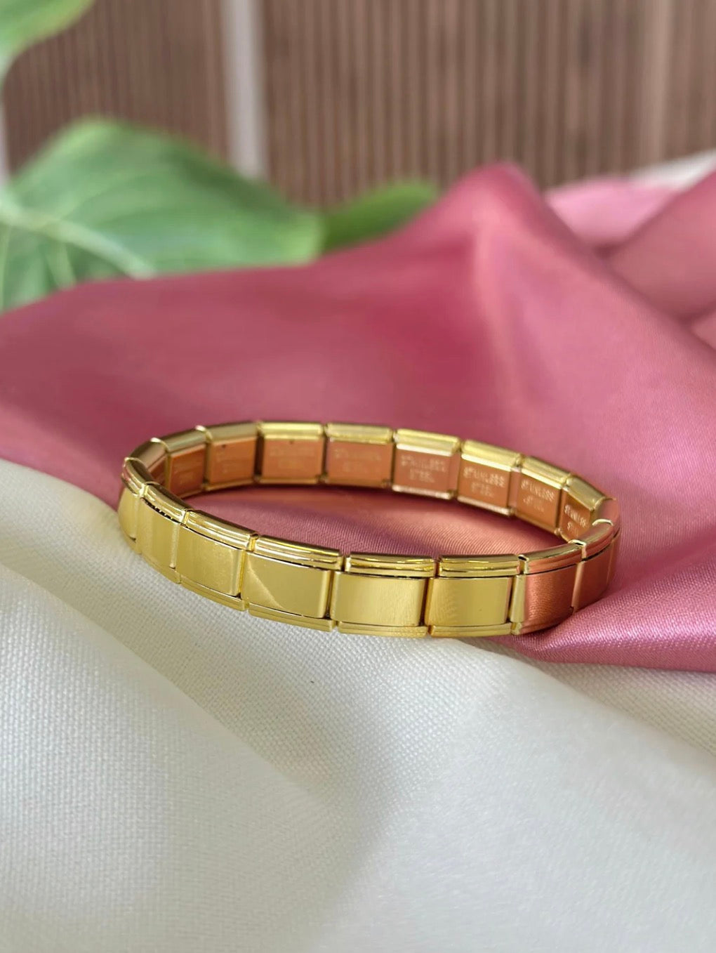 Pulsera dorada italiana